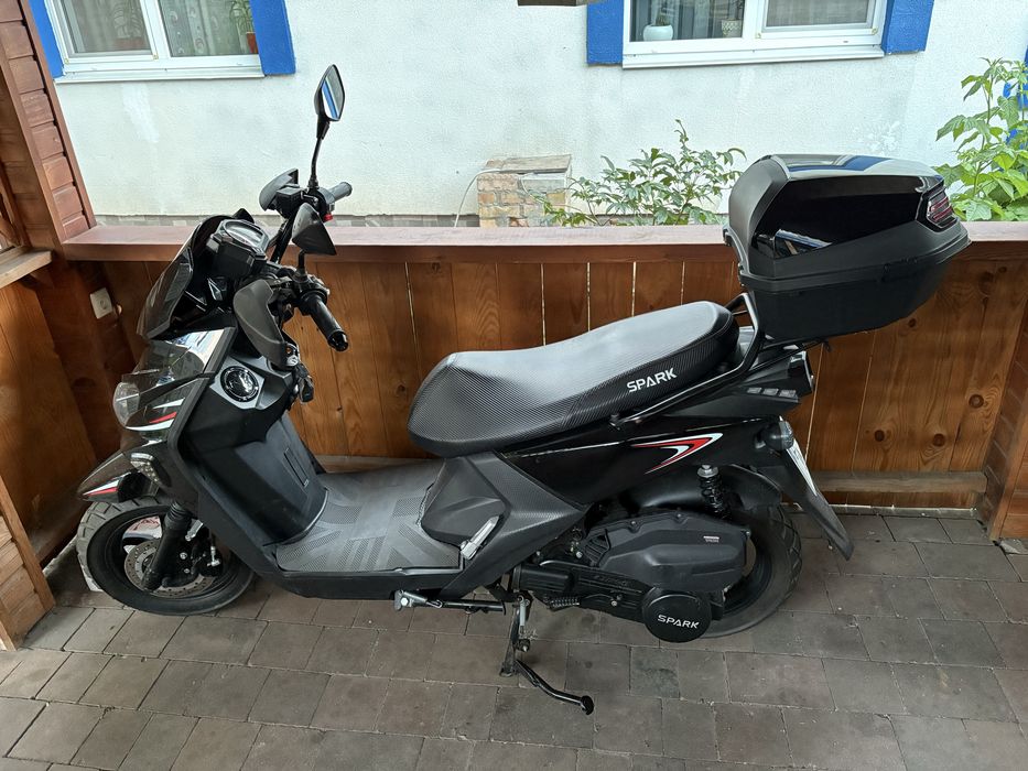 Скутер Spark sp150s