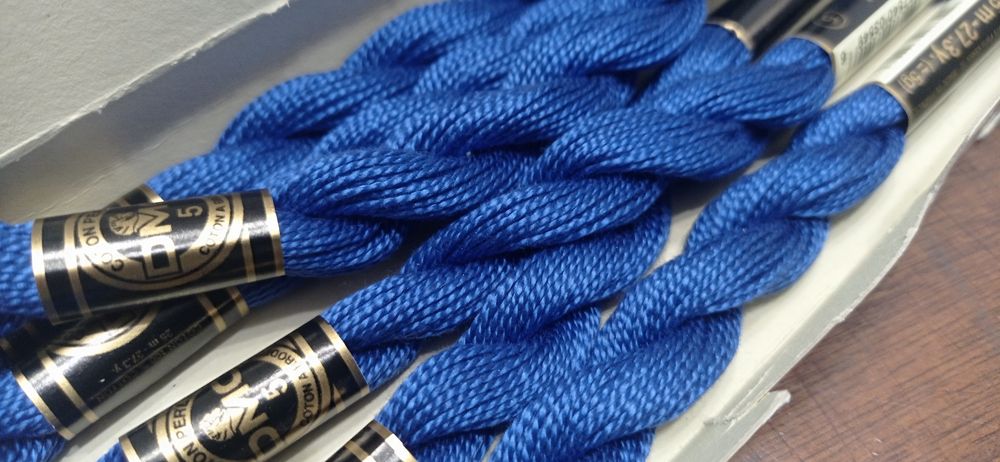 Linhas bordados - DMC perlé 5