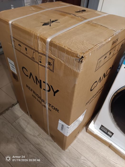 Powystawowa lodówka Candy 85cm