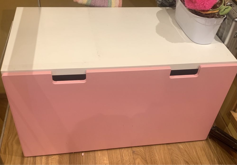 Banco SMASTAD IKEA com arrumação