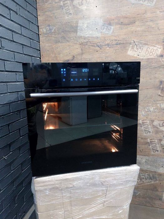 Духова шафа/духовой шкаф Bosch HBJ558YS3Q