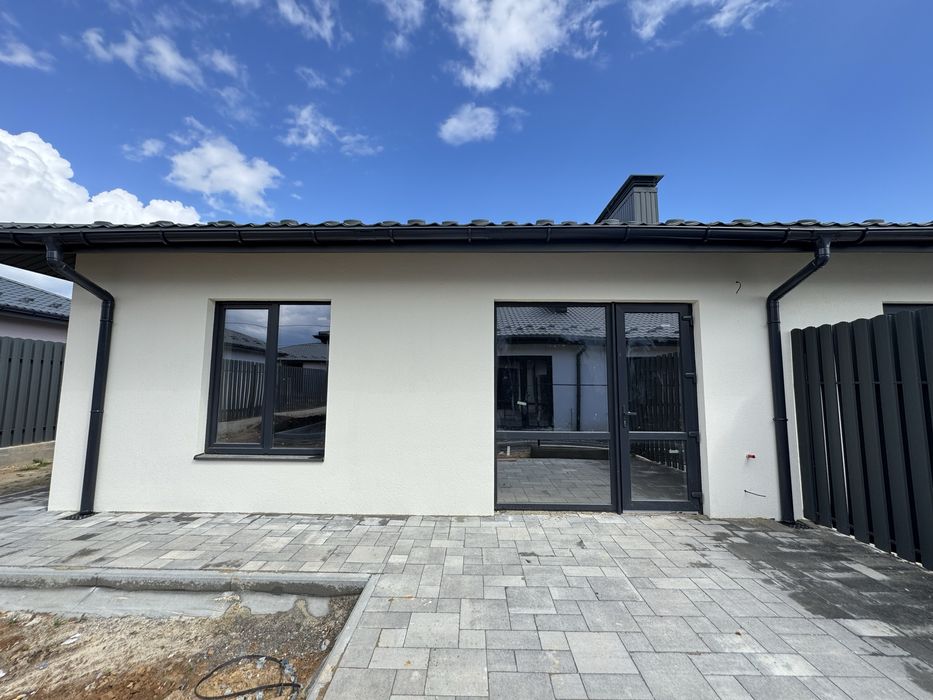 Кутовий таунхаус! Стяжка і штукатуркау вартості