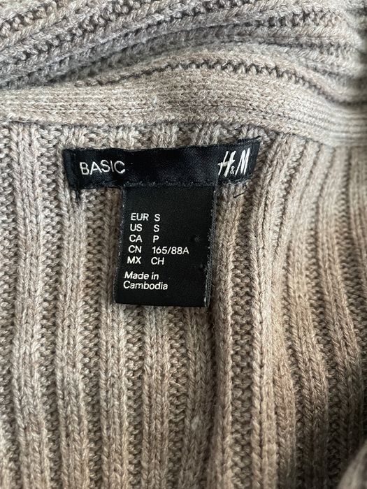Sweter narzutka bezowa H&M rozmiar s