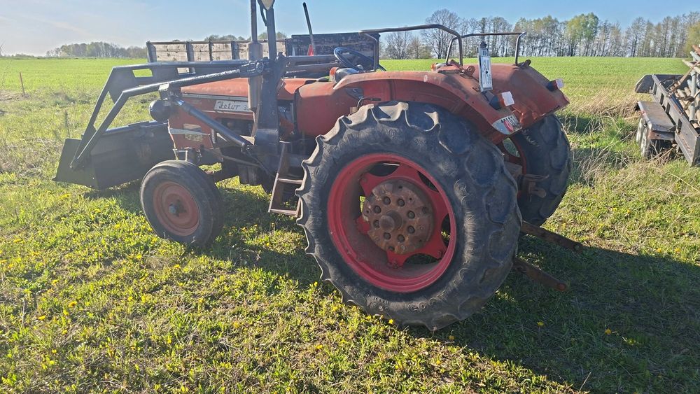 Zetor 3511 z ładowaczem