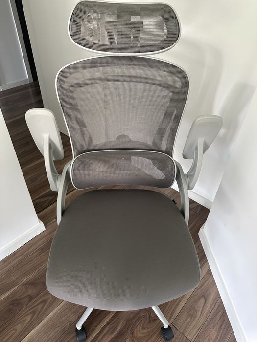 Cadeira de escritório ergonomica