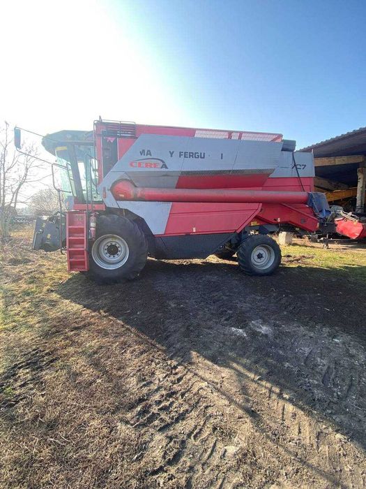 Продам зернозбиральний комбайн Massey Ferguson 7278