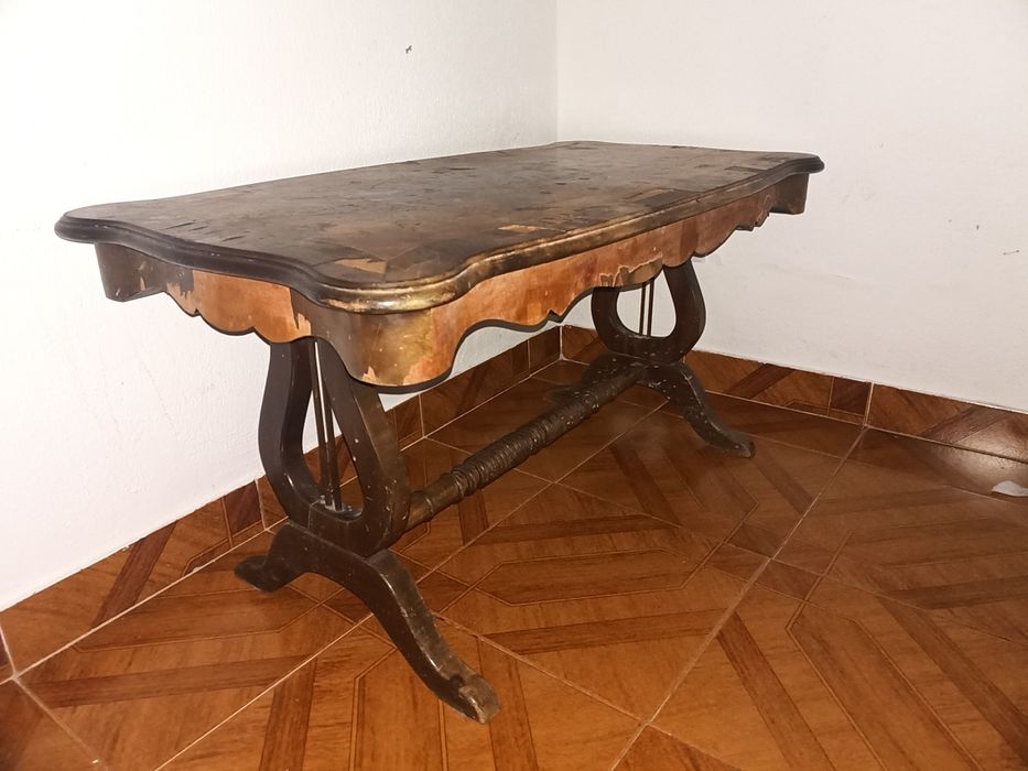 Diverso mobiliário (ler descrição)