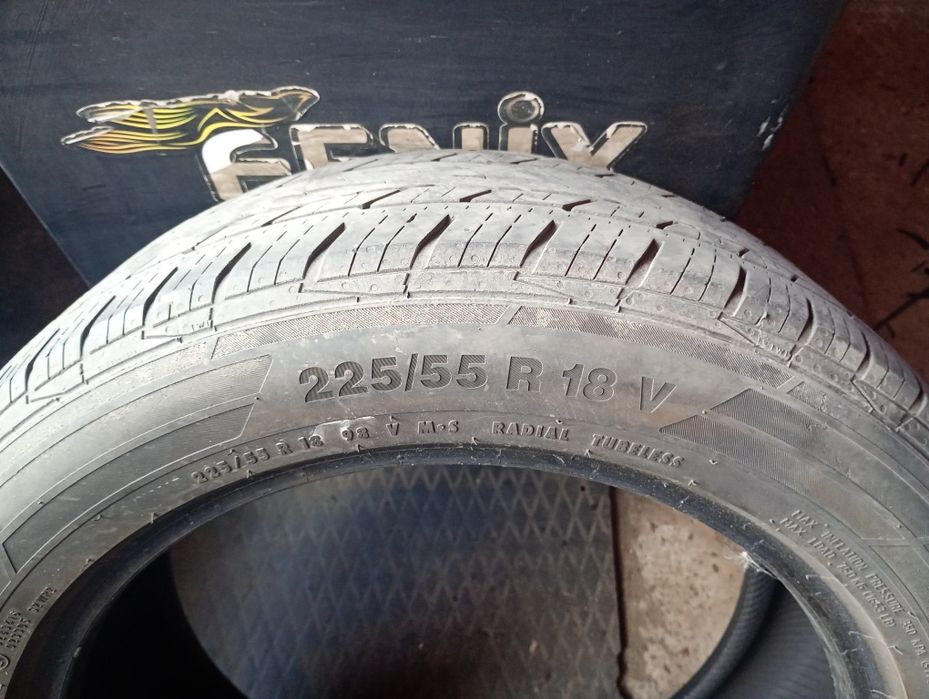 Одна шина 225/55 R-18
