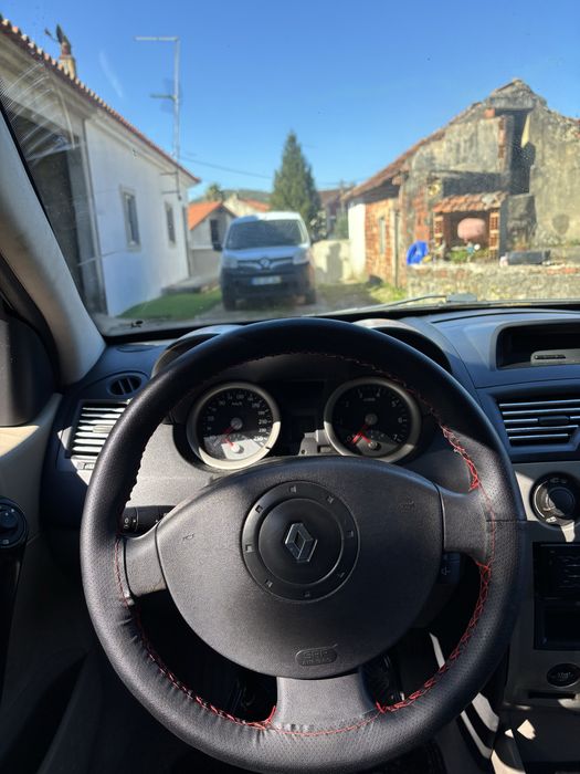 Megane || Carro de mecânica Excelente Gasóleo