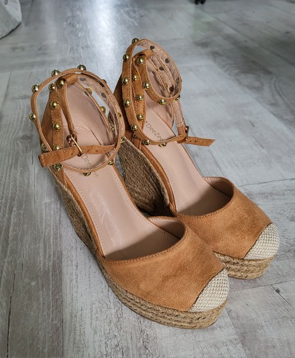 Espadryle na koturnie rozm 36 DeeZee