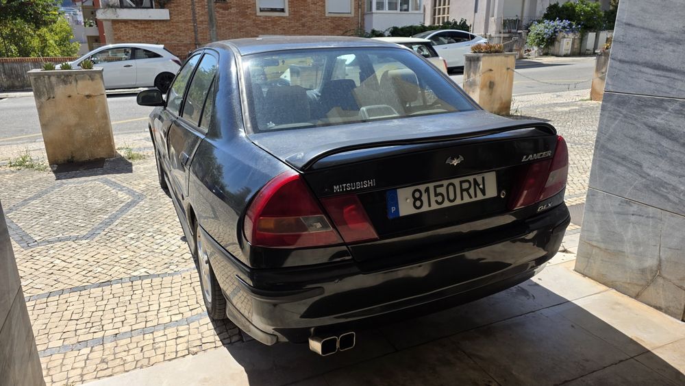 Mitsubishi Lancer 1.3 GLX (75 cv) foto 2