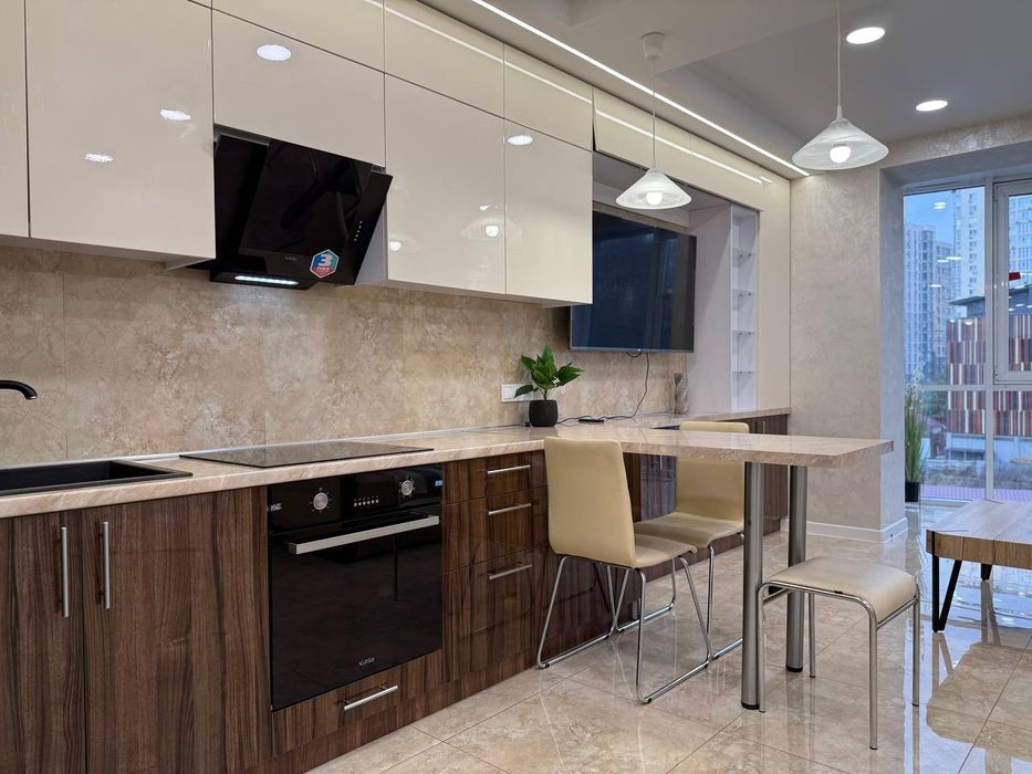 Квартира подобово, погодинно 2 кв на Набережній Тепла