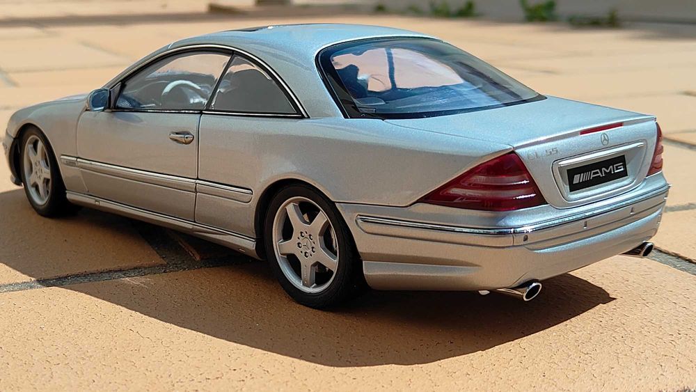 Mercedes Benz CL55 AMG F1 Edition AutoArt