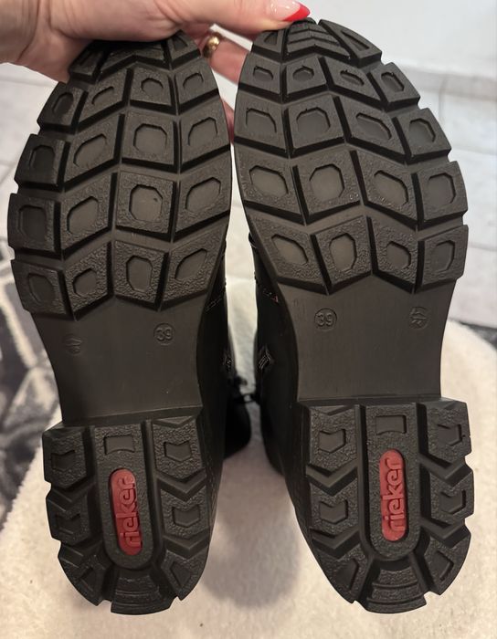 Buty damskie Botki Kozaki Czarne Ocieplane Rieker rozm. 39