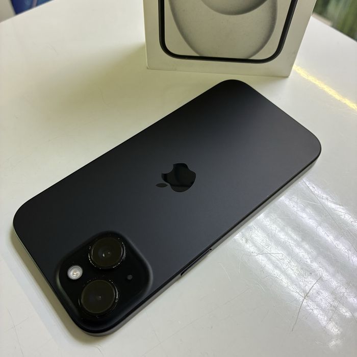 Айфон Apple iPhone 15 128GB Black чорний Neverlock ГАРАНТІЯ