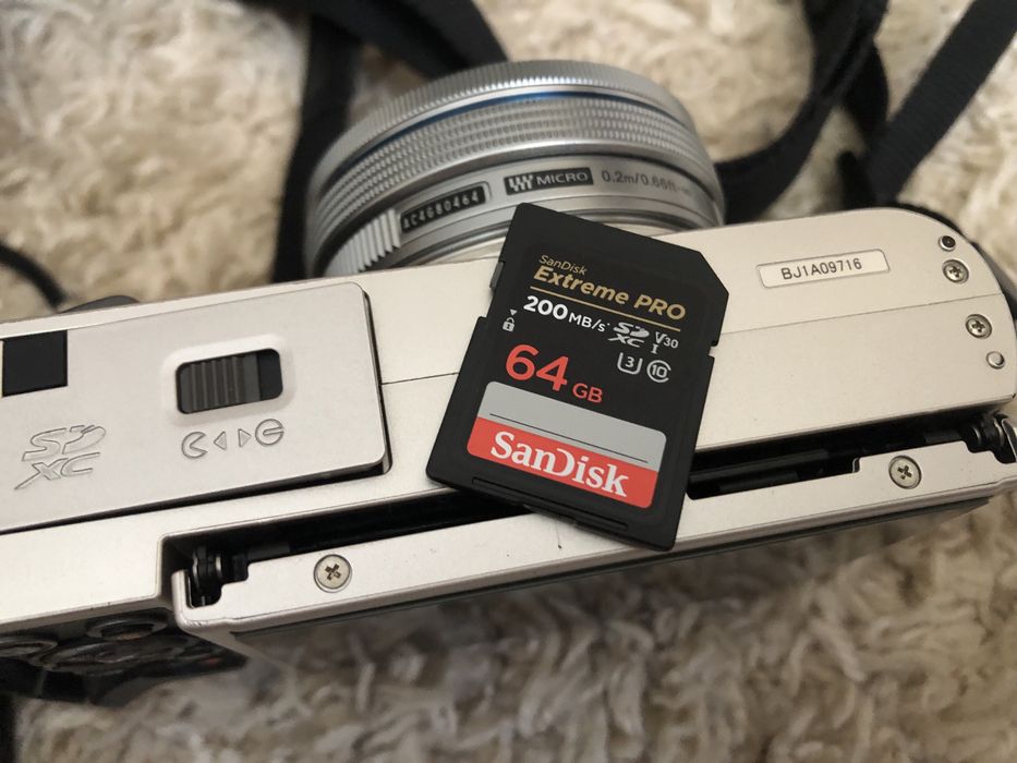 olympus pen - купить фототехнику, видеоаппаратуру - Цена на OLX.ua