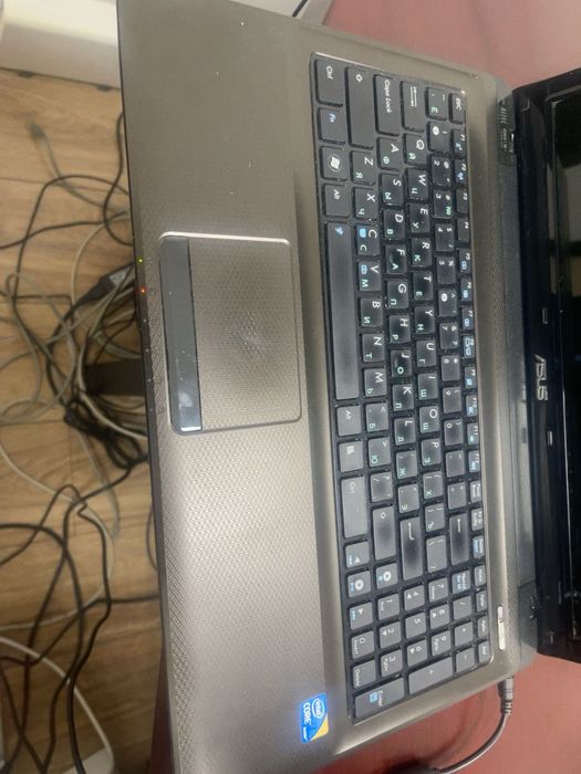 Ноутбук ASUS K52JU, Intel Core i3, SSD 120 ГБ, 15.6”
