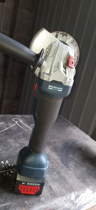 Bosch GWS 18V 10