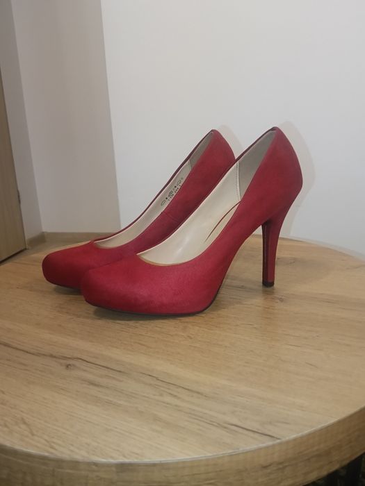 Szpilki bordowe rozmiar 39