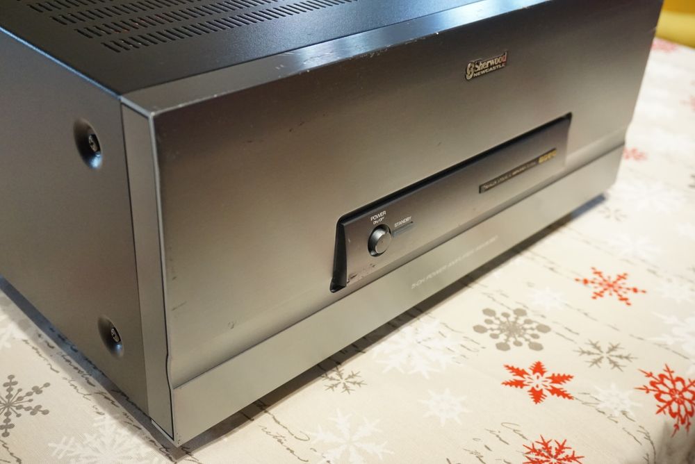 Sherwood AM 9080 pięcio kanałowa końcówka mocy