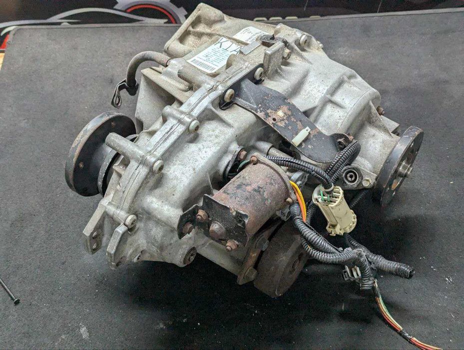 Роздатка KIA 2.5 Sorento раздатка Киа Соренто КПП Коробка 47300-4C210