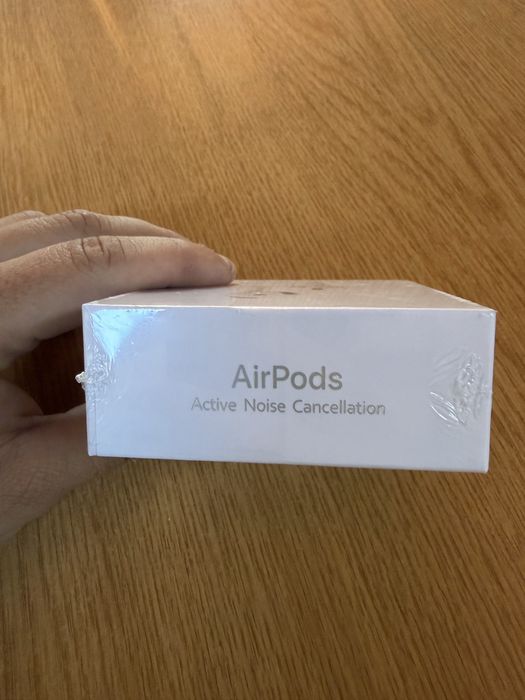 Vendo air pods 4 anc ainda embalados