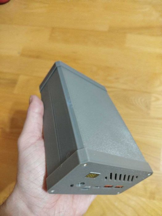 Павербанк 100w на батерейках 21700