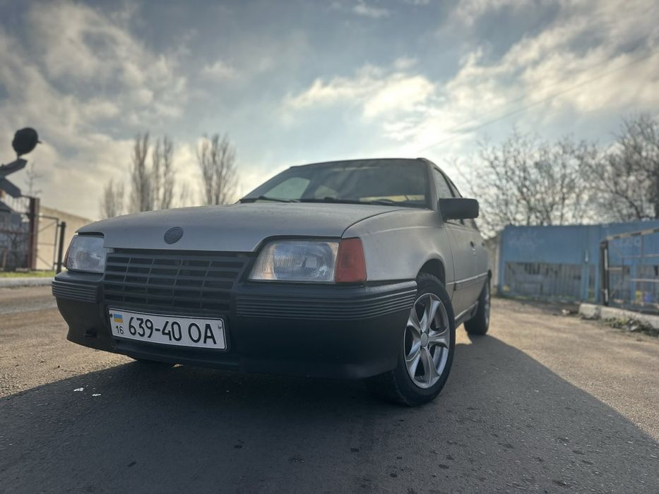 Opel Kadett на автоматі!