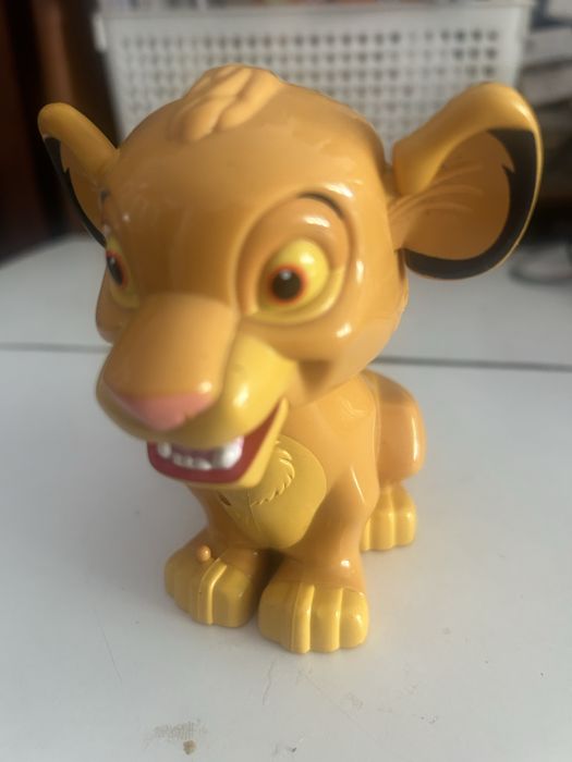 Boneco Simba Interactivo