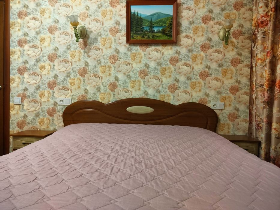 Погодинно, подобово. Квартира біля Ж/Д вокзалу. Вулиця Жилянська 76.