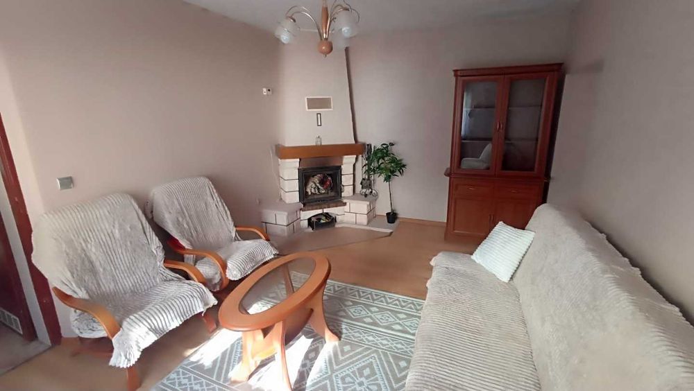 Wyjątkowy Dom w Centrum Ozorkowa – 3-4 Pokoje | Kominek | Dwa wejścia