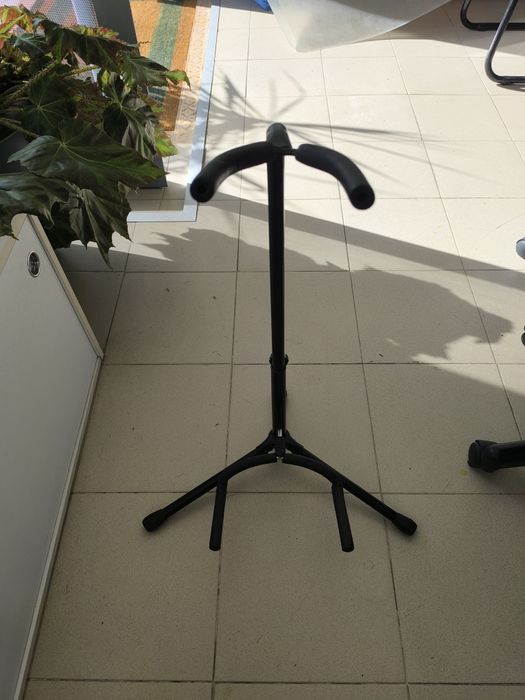 Guitarra Aston - como nova