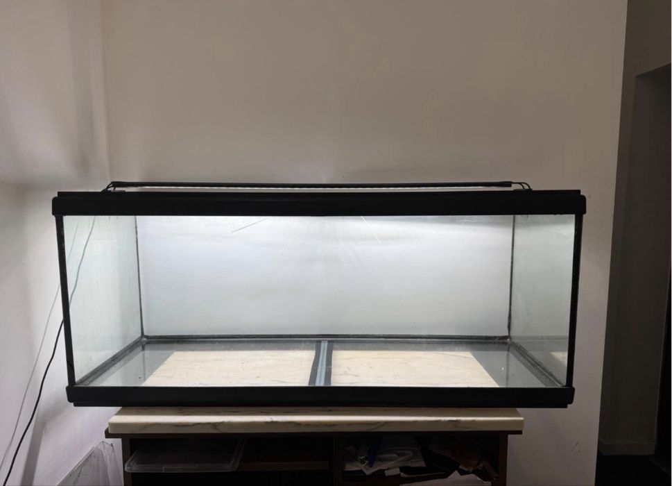 Aquário 120x40x50 LED 240L