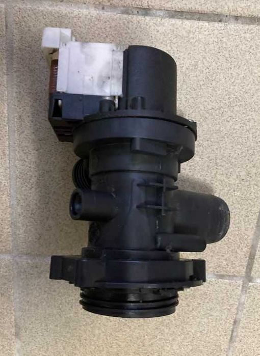 Diverso Material - Aríston AVL145EU CO