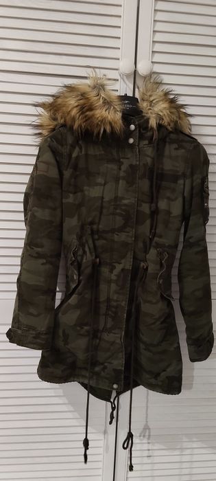 Kurtka, parka Bershka moro
