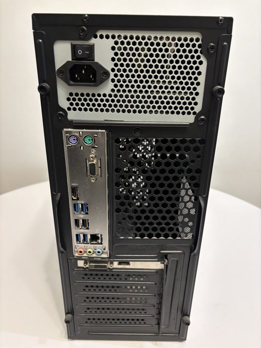 Персональний комп'ютер AMD A12, 12 ГБ RAM, GT 1030, SSD 240 ГБ + HDD 1.5 ТБ