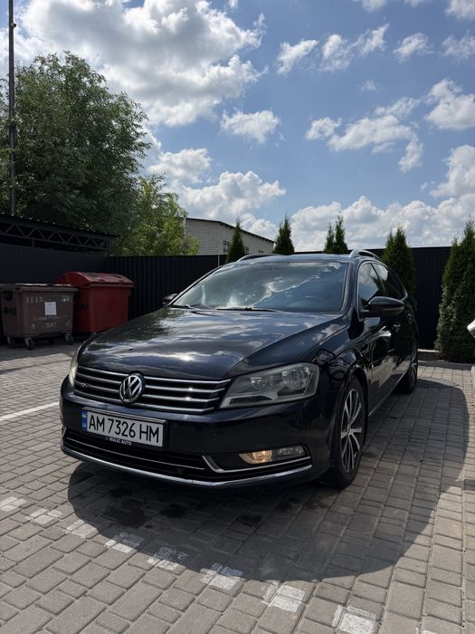 Продам власний Volkswagen Passat B7 Variant R-Line.