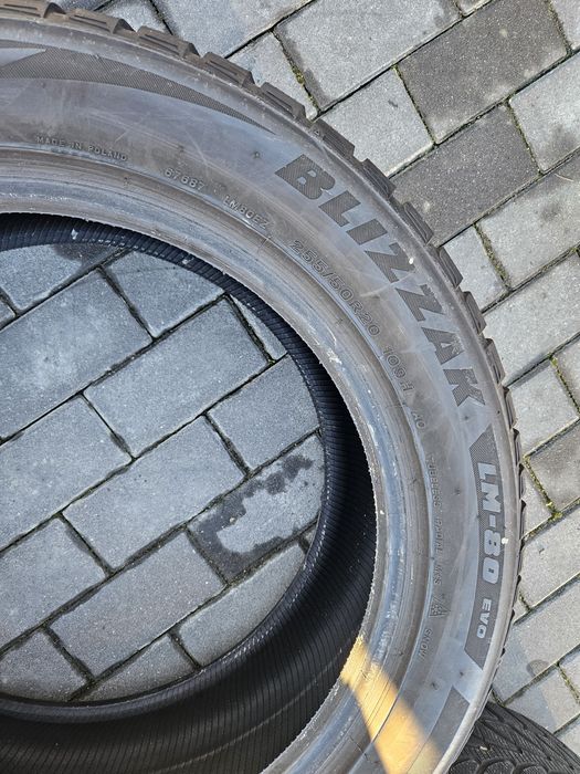 Opony 255/50 R20 Bridgestone zimowe