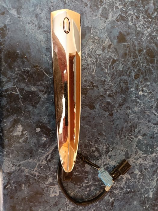 Ручка двери левая водительская  Nissan Leaf zeo azeo