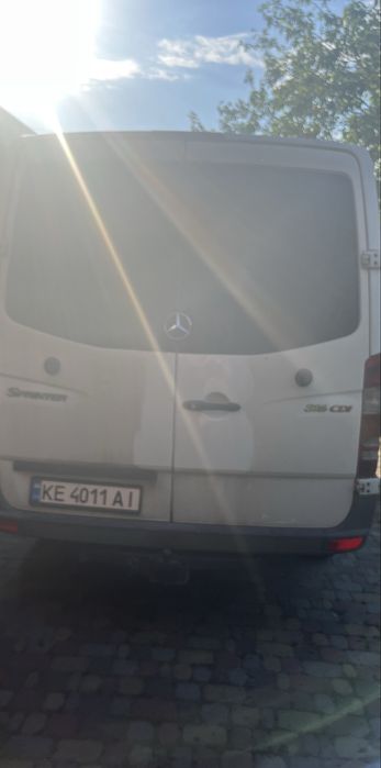 Продам автомобіль Mersedes-Sprinter