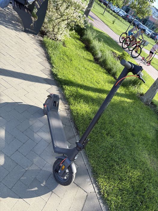 Електросамокат xiaomi