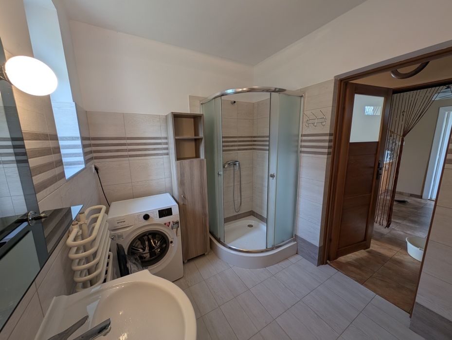 Umeblowany dom z dużą działką