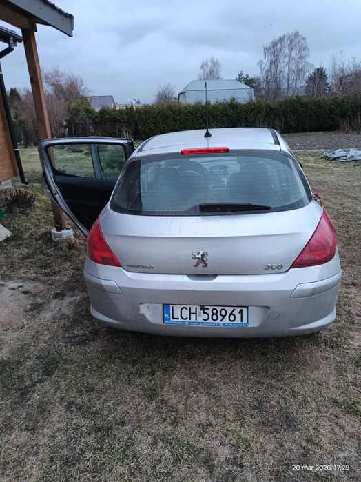 Peugot 308 1,6 benzyna