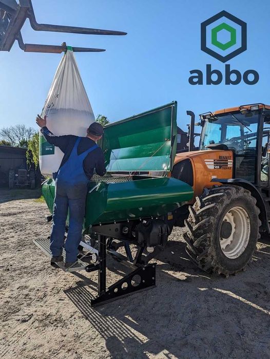 Siewnik pneumatyczny punktowy Ozdoken VPKT-DG6 do kukurydzy dyni