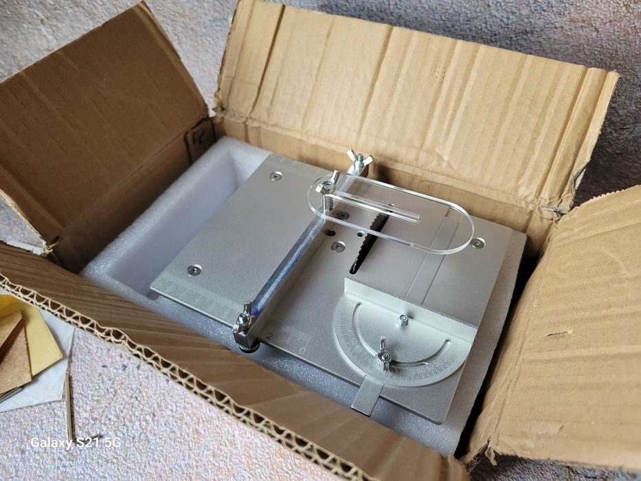 Многофункциональная мини-пила для столярных работ по дереву