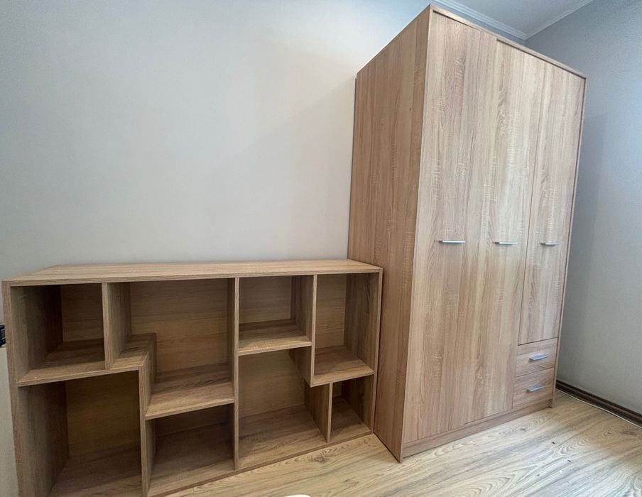MEGA OKAZJA! Nowiutki komplet mebli za bezcen! - szafa, łóżko, regał.