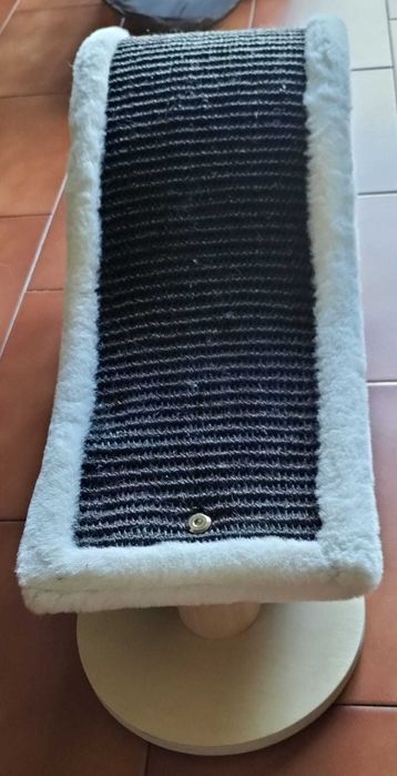 Arranhador para gato