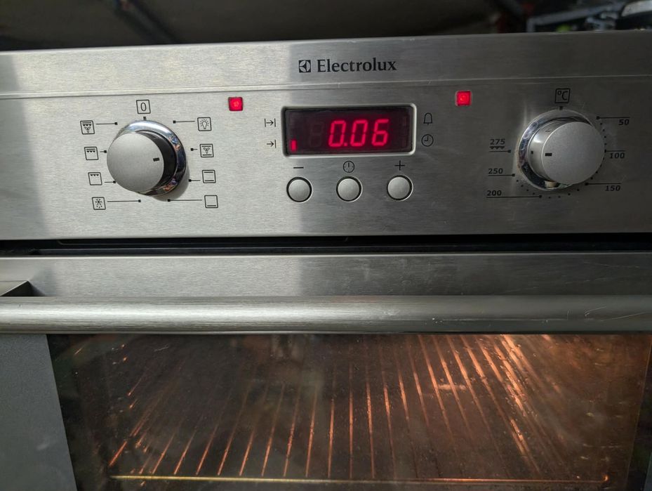 Sprzedam piekarnik Electrolux