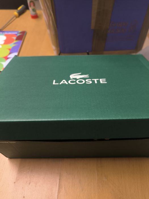 Tênis Lacoste novos