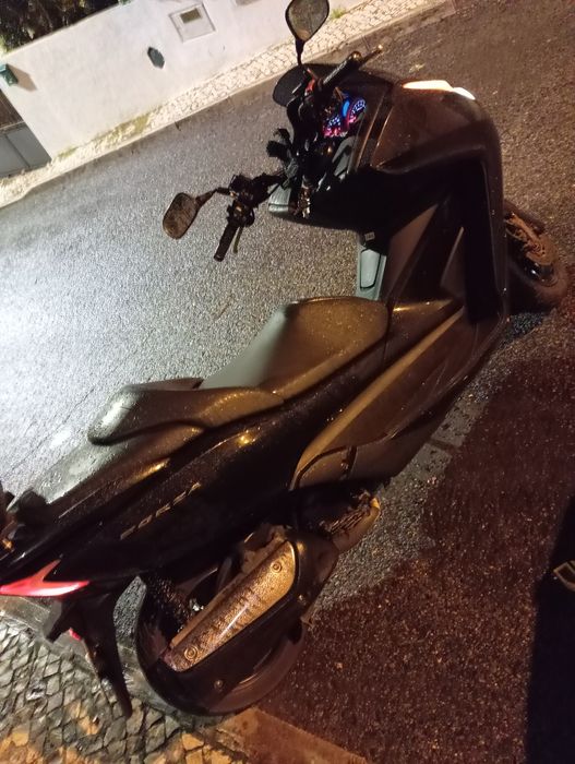 Honda 300 scooter